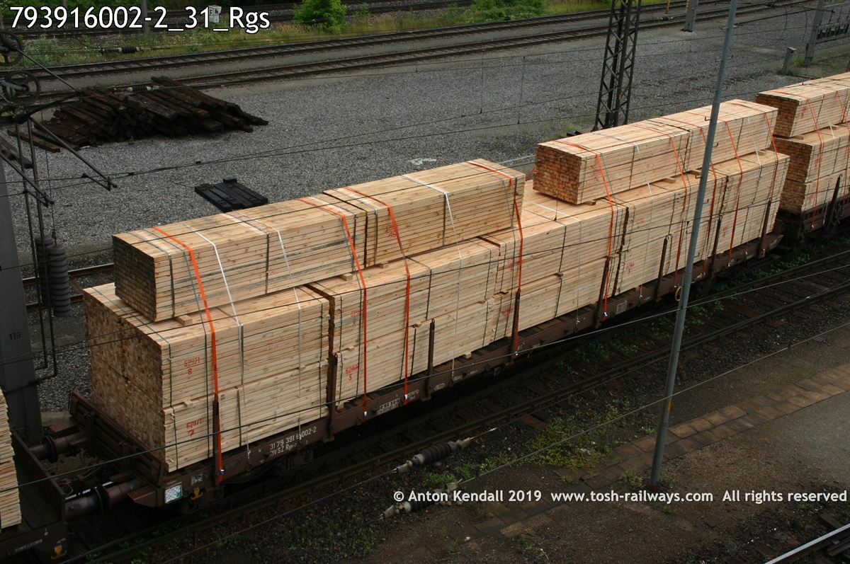 793916002-2_31_Rgs.jpg